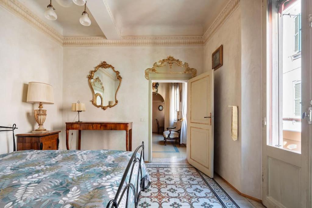 Central Elegant Apartment - Liberty House Bologna Luaran gambar