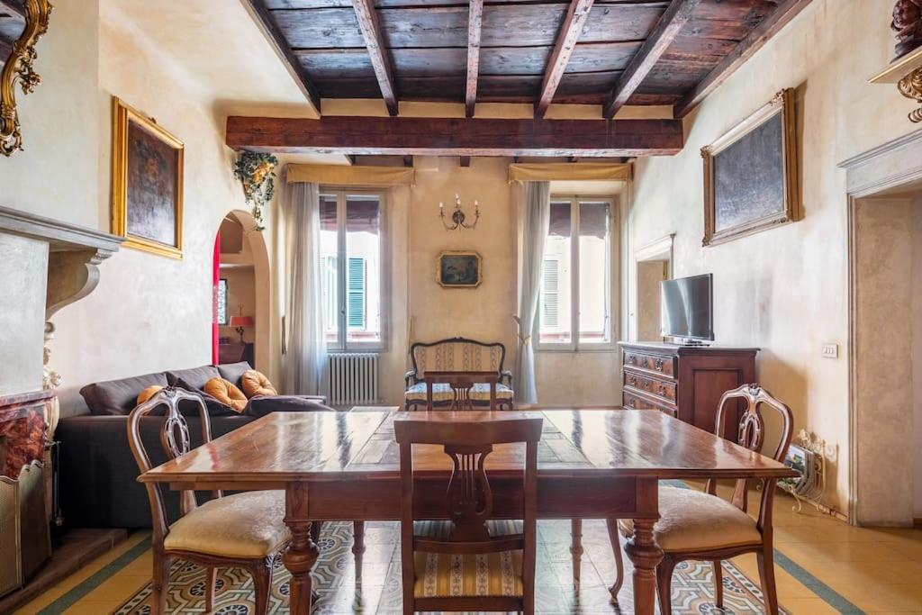 Central Elegant Apartment - Liberty House Bologna Luaran gambar